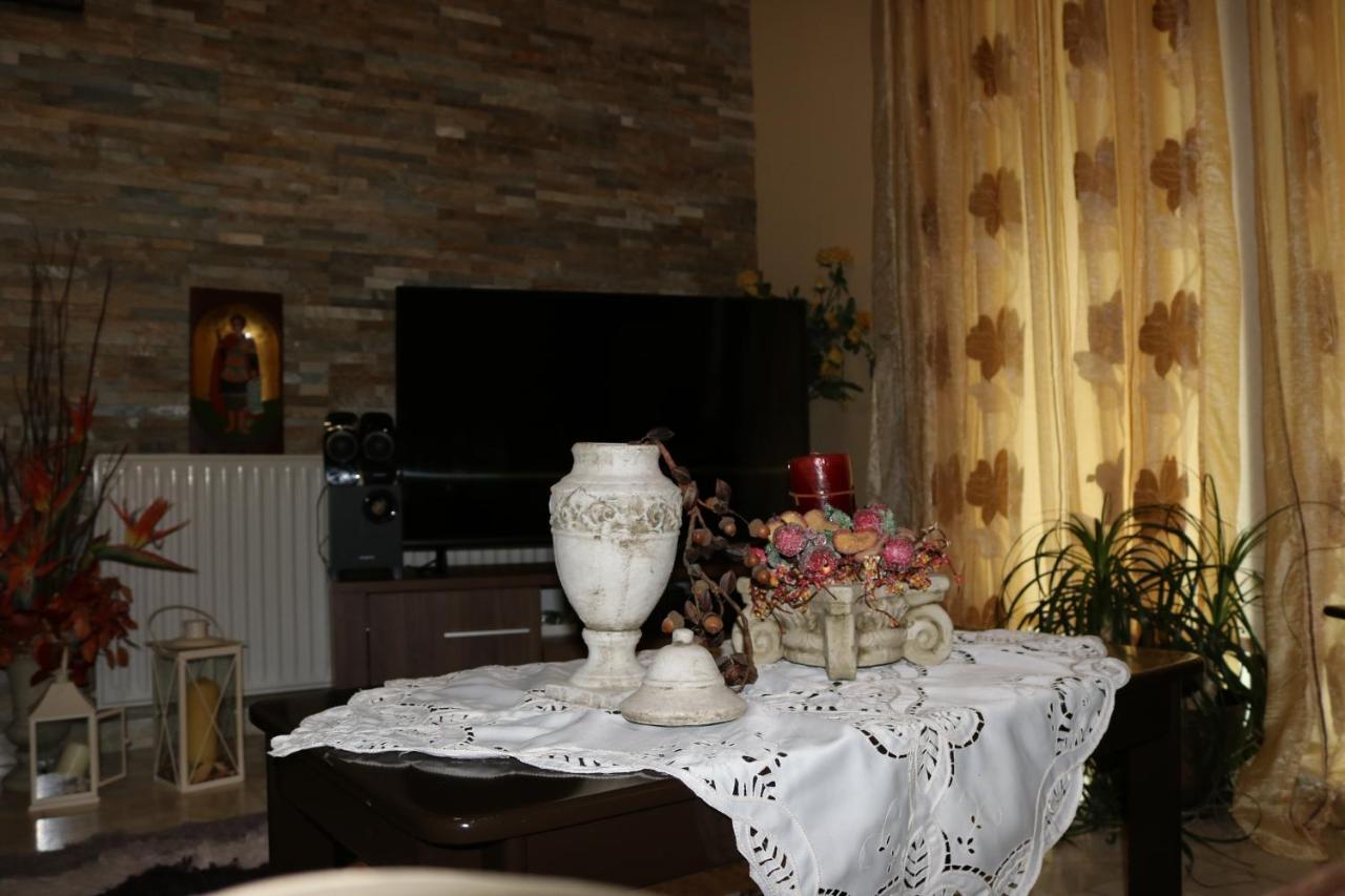Georgiou Villa In Action Pelendri Exterior foto