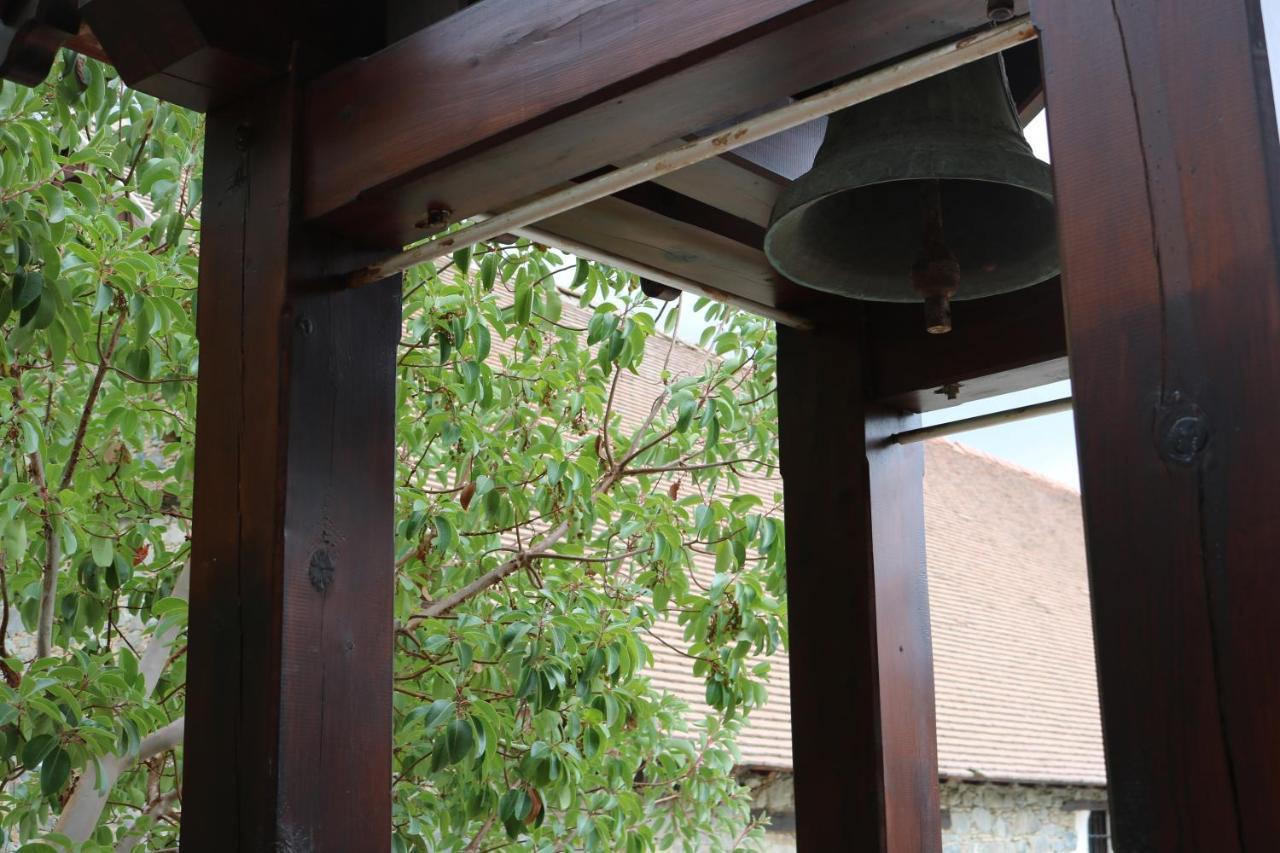 Georgiou Villa In Action Pelendri Exterior foto